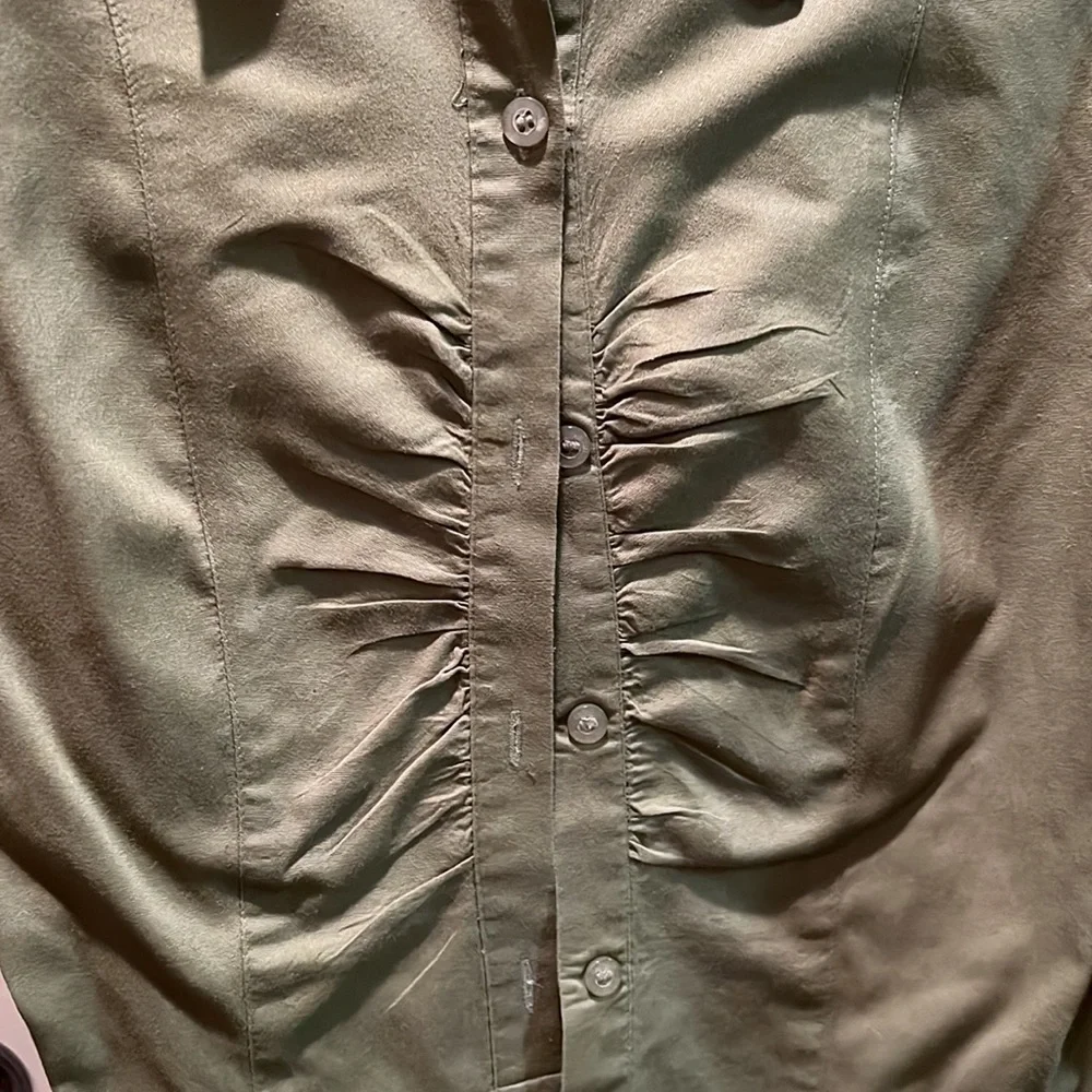 Women’s button down - Picture 2 of 2